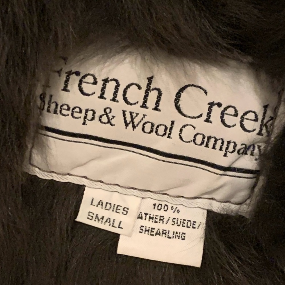 French Creek Wool & Sheep Co. Sheepskin Vest - Picture 2 of 9